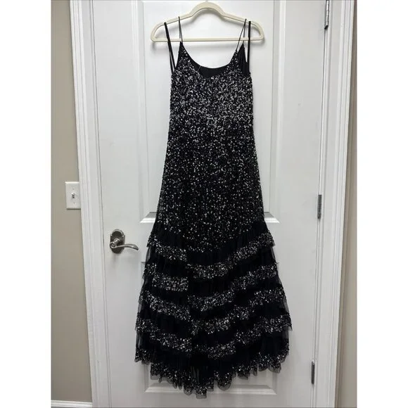 MAC DUGGAL Size 6 Black 10883 Embellished Scoop Neck Tiered Formal Gown Dress